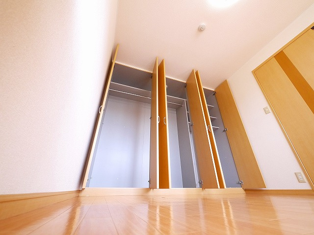 ＣＨＥＲＲＹ　ＨＯＵＳＥ（チェリーハウス）の収納