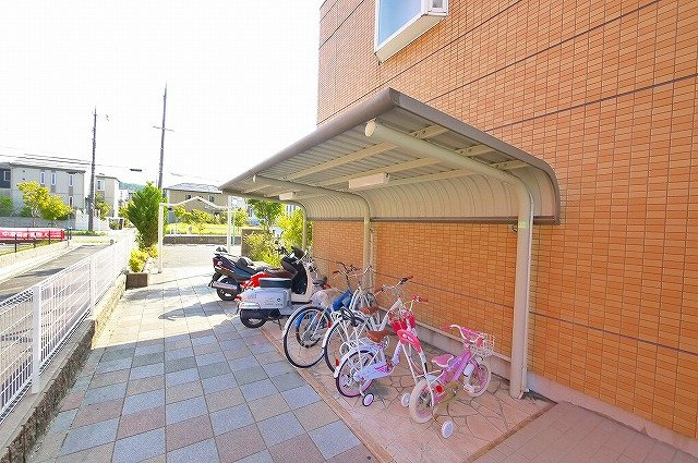 ＣＨＥＲＲＹ　ＨＯＵＳＥ（チェリーハウス）のその他共用部分|駐輪場です