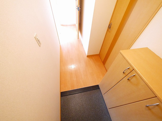 ＣＨＥＲＲＹ　ＨＯＵＳＥ（チェリーハウス）の玄関