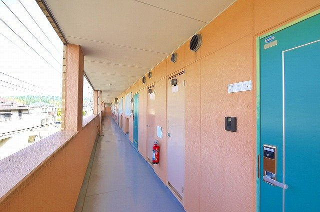 ＣＨＥＲＲＹ　ＨＯＵＳＥ（チェリーハウス）のその他共用部分|共用通路部分