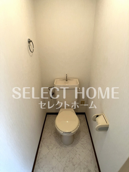 【トイレ】 | Ｓｕｒｐｌｕｓ　Ｔｗｏ　Ｉｃｈｉｋａｗａ　Ｂ | 落ち着いた色調のトイレです