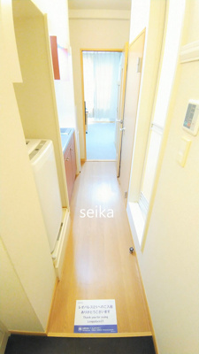 【エントランス】 | エスカリエ青家