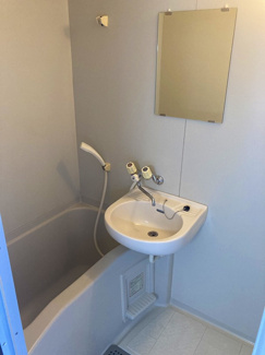 【浴室】 | ゴールデンスピカ