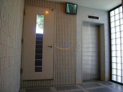 【ロビー】 | シャトウ・シャルマン