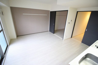 【居間・リビング】 | アベニール四天王寺 | ＬＤＫ11帖