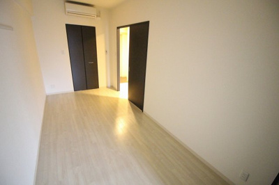 【寝室】 | アベニール四天王寺 | 洋室6.1帖