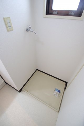 【設備】 | アミール西野 | 室内洗濯機置場