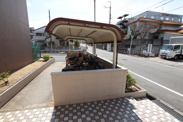 【その他共用部分】 | アミール西野 | 駐輪場