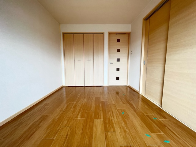 シャンブル21の洋室