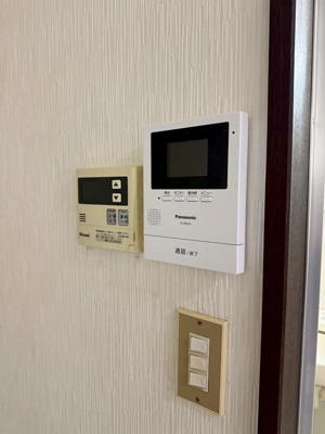 【セキュリティ】 | エスペランサ | 防犯対策に有効なカメラ付きインターホン！録画機能が付いているので留守中の訪問者まで確認できます♪