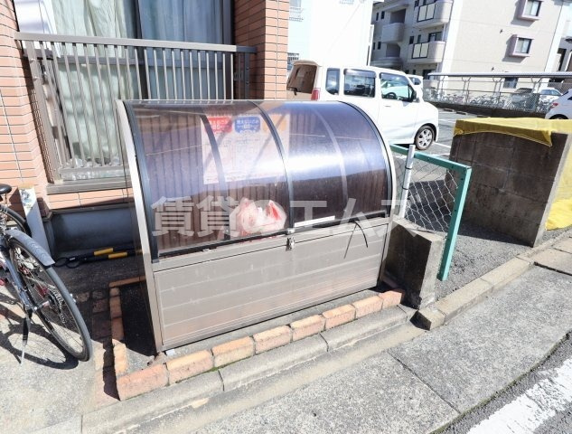 【その他共用部分】 | 景雪寮 | 景雪寮のゴミ置き場