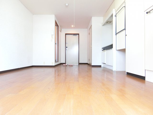 ポプリオンガーデンの居間・リビング