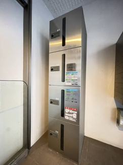 【その他共用部分】 | 宅配BOXがあるので荷物の受け取りもスムーズに♪再配達を依頼する手間が省けます☆