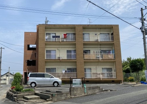 ケイズプレイス中の原4棟の外観|外はこのようになっています