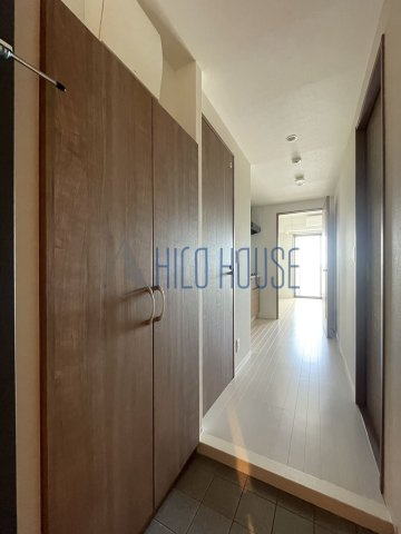 ソライエアイル新河岸の玄関