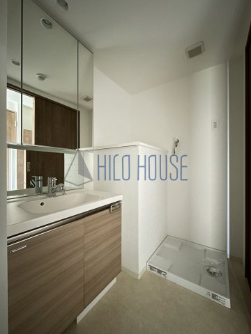 ソライエアイル新河岸の洗面所