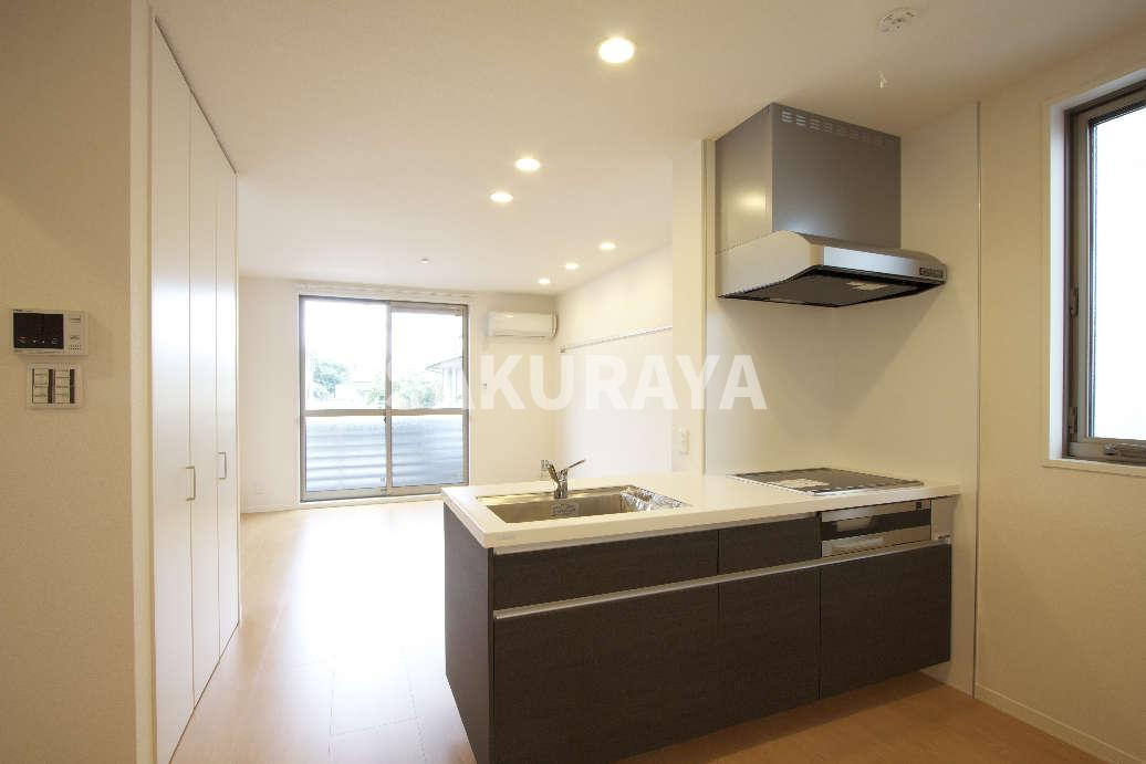 ルーチェガーデンのキッチン|現況と異なる場合がございます。