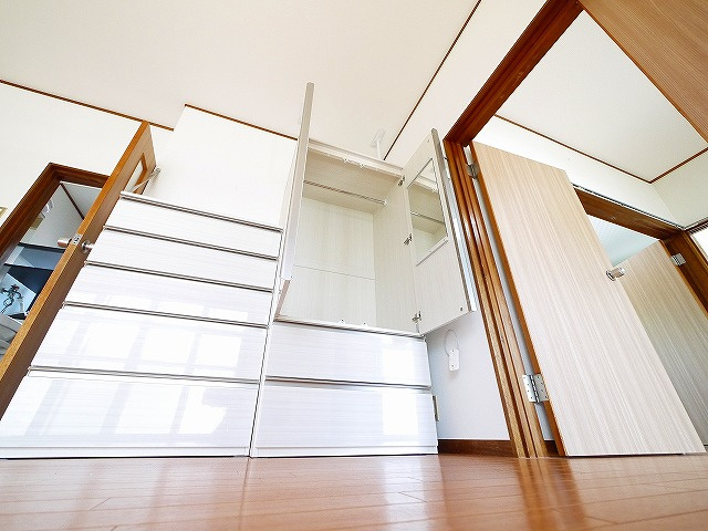 南田原町平屋の収納