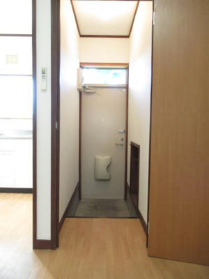 【玄関】 | サンハウス仲町