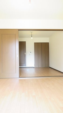 パークサイド難波の内装