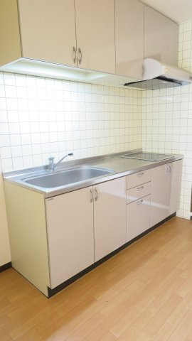 パークサイド難波のキッチン