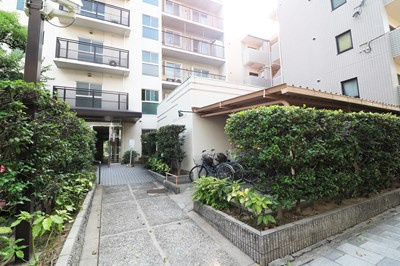 西宮市今津大東町の中古マンションの外観