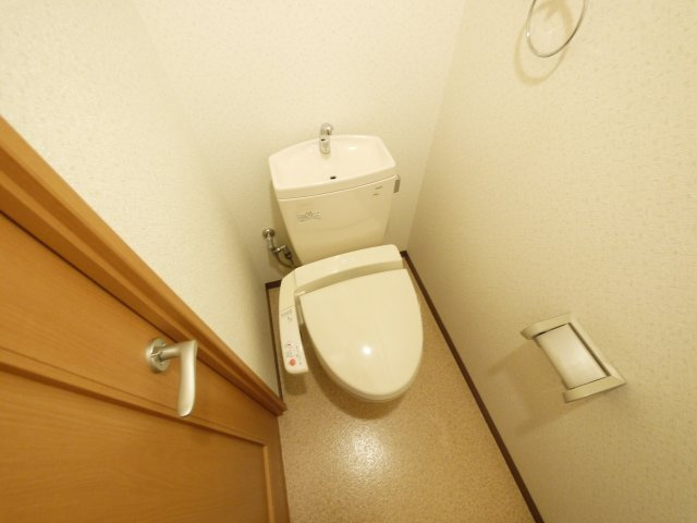 アイリスハイツ8号館のトイレ|トイレもきれいです