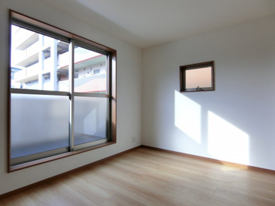 【洋室】 | シュライクハウス