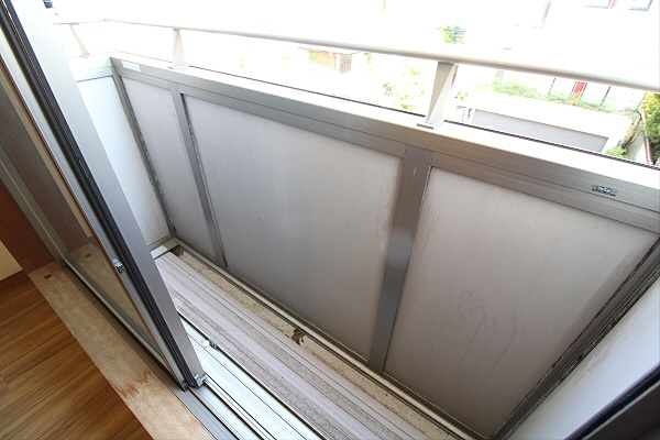 【バルコニー】