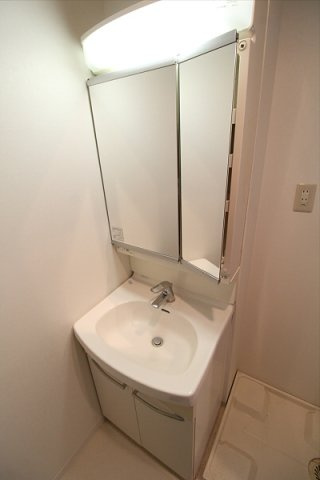 【洗面所】