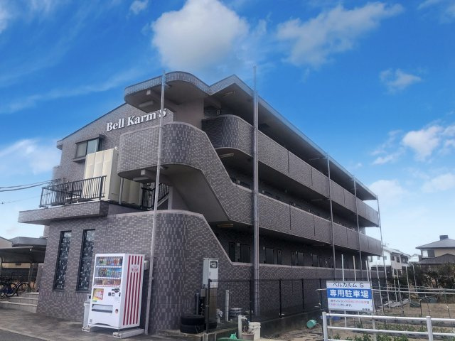 ベルカルムSの外観