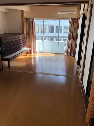 Asahiビル
