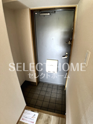 【玄関】 | 天神山マンションI号館 | 収納もある玄関です
