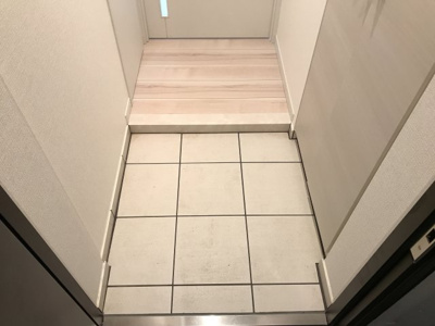 【玄関】 | アルティザ池尻