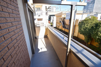 【展望】 | バルコニーからは開放的な景色が眺められます。