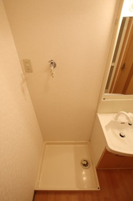 【設備】 | グレイスヒル・アート | 室内洗濯機置き場