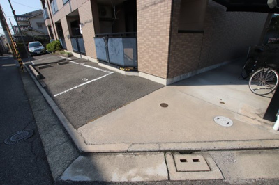 【駐車場】 | グレイスヒル・アート