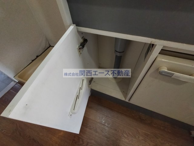  | リカーズマンション