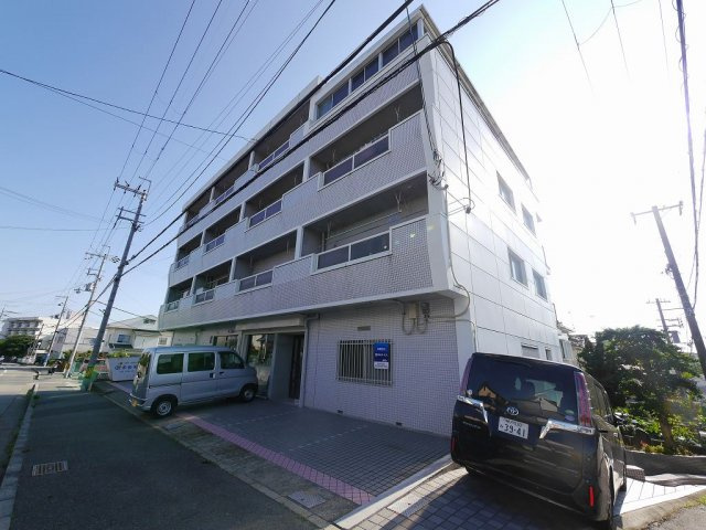 第一永晃ハイツの外観