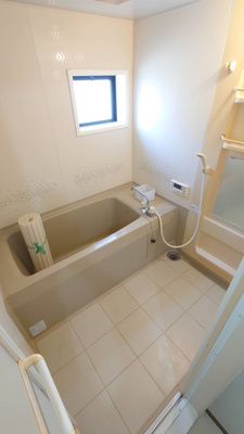 【浴室】 | フローラB