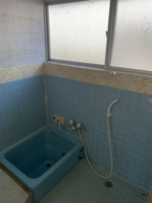 【浴室】 | 白銀貸家 | 洗濯置場は浴室内となります。