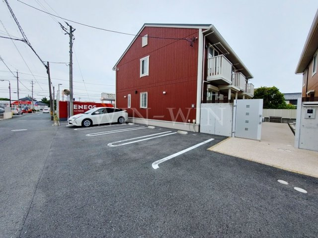 ルージュ ブラン Aの駐車場