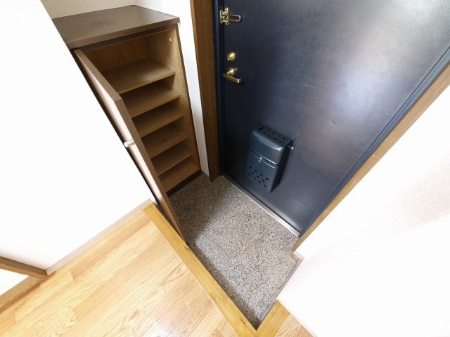 サンフェアリーの玄関|明るい玄関です