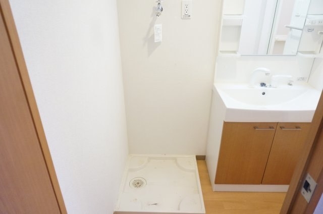 熊本市東区上南部３丁目のアパートの洗面所