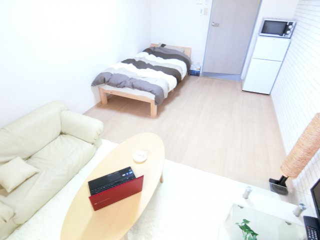 上田マンションの居間・リビング|モデルルーム写真