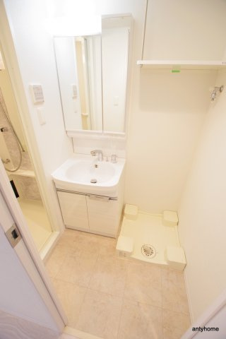 エスプレイス大阪城サウスコンフォート　仲介手数料無料の洗面所