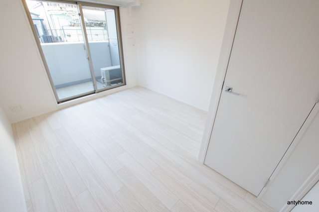 エスプレイス大阪城サウスコンフォート　仲介手数料無料の寝室