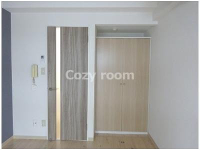 【収納】 | ウイニング・パラ江坂 | クローゼット収納があります