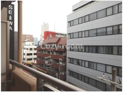 【展望】 | ウイニング・パラ江坂 | 東向きバルコニーからの眺めです。