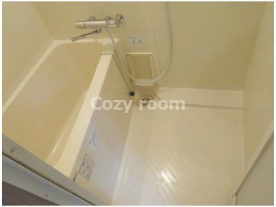 【浴室】 | ウイニング・パラ江坂 | ゆったり過ごせるお風呂です